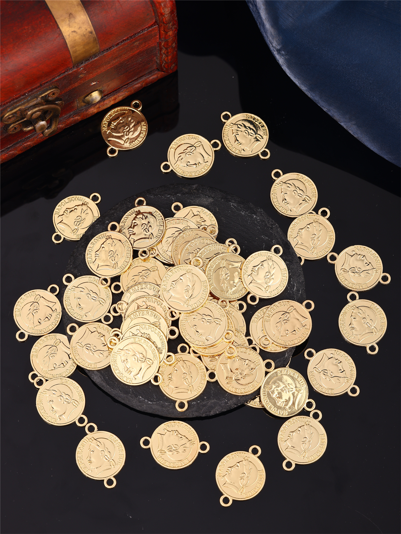 Coin-Shaped DIY Women's Robe A - Vintage Tech Accessories avis et prix