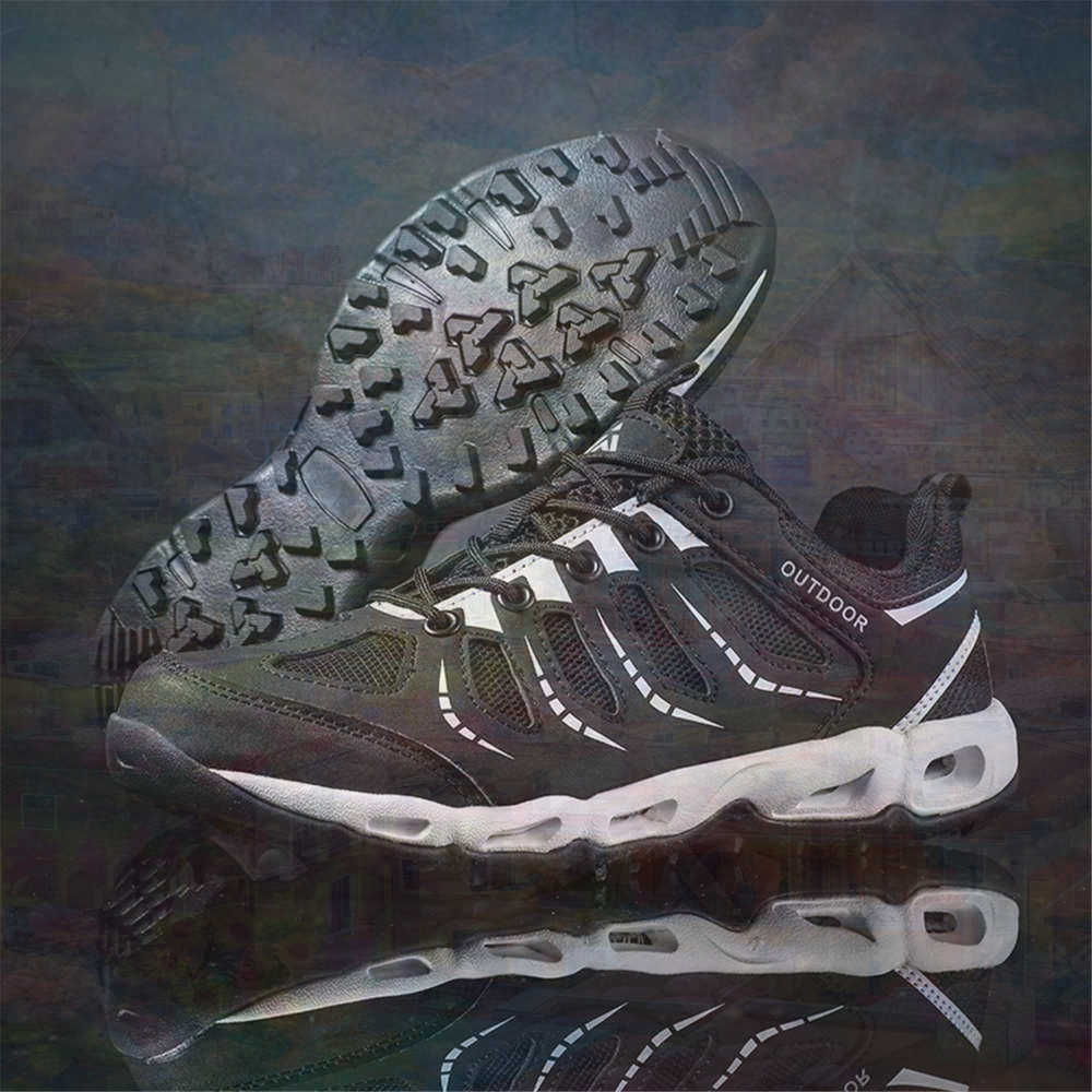 Sumer Round Tip Silver Sneaker - Tech Accessories Sale avis et prix