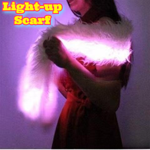 Glow The Dark LED Scarf Fluffy - Tech Accessories For Christmas avis et prix